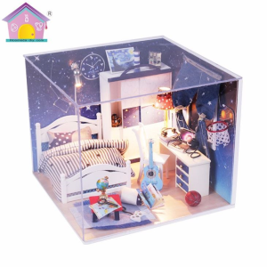 Rumah Boneka Anak Laki-Laki