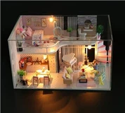 M035 Rumah Boneka Diy Kayu Merah Muda